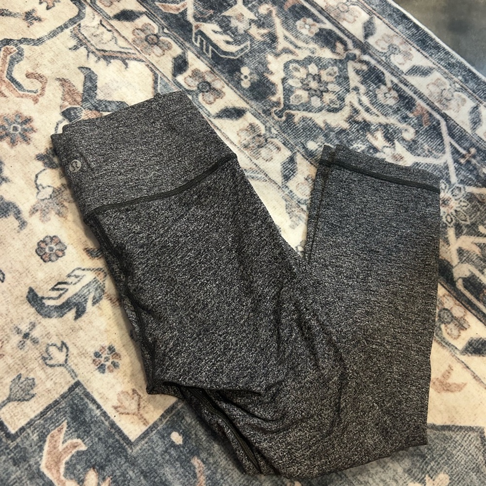 lululemon athletica Gray Wunder Under Leggings 25”